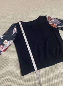 Floral Sleeve Top