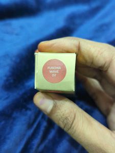 Faces Canada Lipstick-Fuschia Wave 02