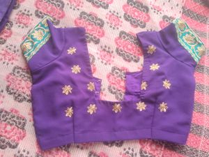 Elegant Purple Saree With Blouse