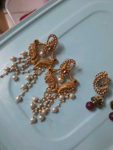 Elegant Gold &amp; Pearl Drop Earrings (Set of 2)