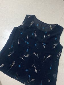 Floral Print Sleeveless Top