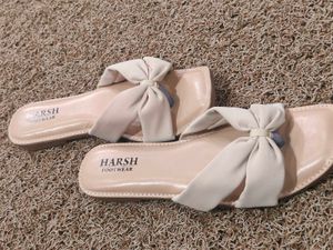 Bow Detail Flats