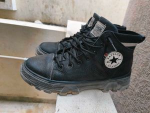 Stylish Black Fashion Boots