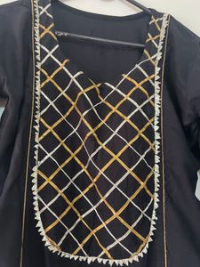 Elegant Black &amp; Gold Kurta
