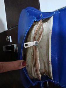 PURSE