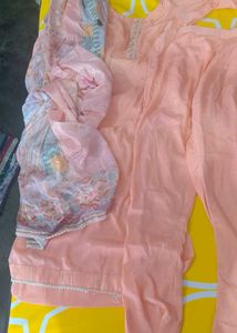 Peach Kurta Set & Dupatta