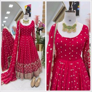 🆕️🆕️FOX GEORGETTE RED GOWN WITH DUPATTA