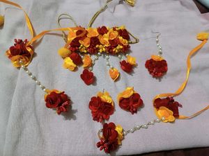 Floral Jewellery Set