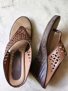 Brown Ethnic Flats