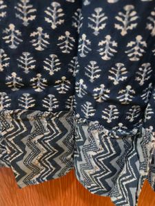 maternity feeding gown with zip