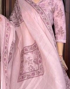 Elegant Pink Printed Kurta Set