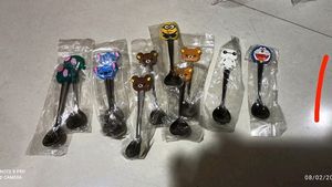 Steel Cartoon Head Spoon  5pc