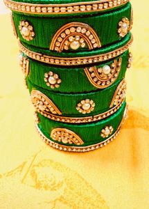 Silk Thread Green Bangle Set