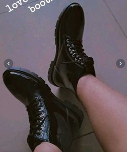 El Paso Black boots
