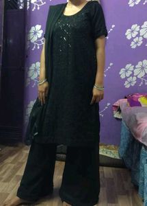 Black Suit With Duppatta
