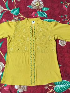 WOMEN'S REGULAR FIT ROUND NECK HAND-PAINTED TOP