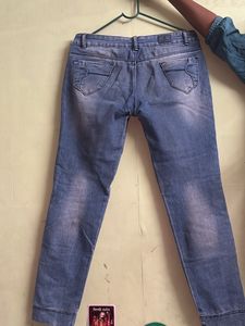 Slim Designer Jeans