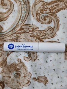 MyGlamm Liquid Eyeliner