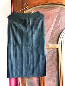 Black Ribbed Knit Skirt