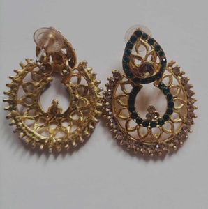 Elegant Green &amp; Gold Earrings