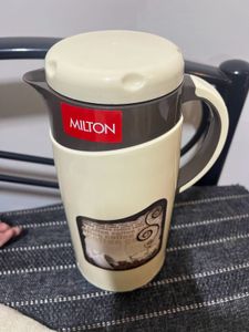 Milton Stainless Steel Jug