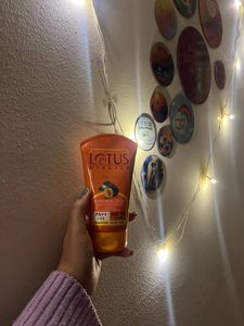 Lotus Sunscreen