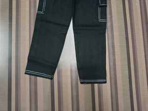 Black Cargo Jeans