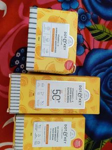 Dot & Key Skincare Kit