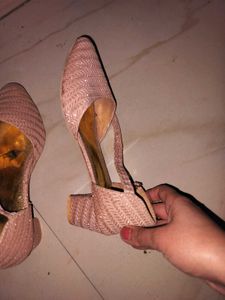 Women Peach Pinkish Sandles For Party Wear