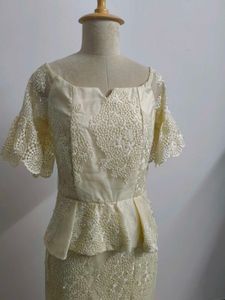 Elegant Lace Occasion Dress
