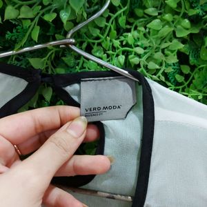 Like New Vero Moda Top
