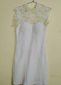 White Elegent One Piece 🎀💗