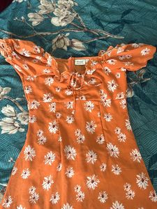 Orange Top