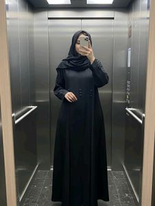 Elegant Black Abaya with Subtle Detailing – Modest