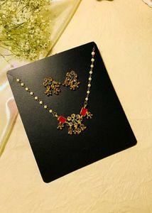 Elegant Necklace &amp; Earring Set