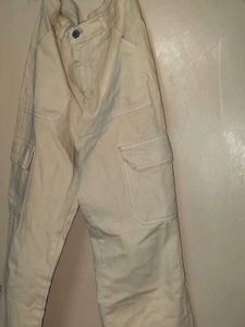 Women&#39;s Beige Cargo Jeans-Straight Fit-High Waist