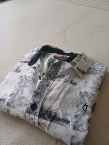 Gini and Jony Boys' White & Black Cotton Sh