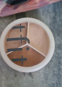 T Fit Cover Up All Pro Concealer + Finger Puffs