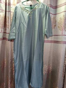 Elegant Gray Embroidered Kurti Set