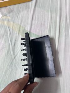 Magnetic Travel Chess Set