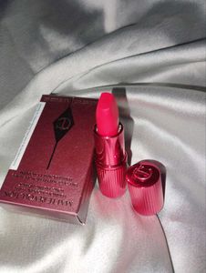 Charlotte Tilbury Set