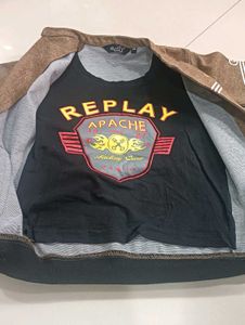 Tshirt with joint koti