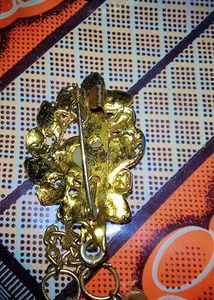 Vintage Gold Tone Heart Brooch