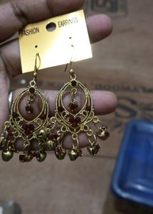 pair of 3 Earrings