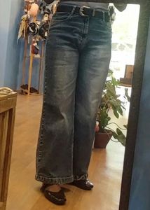 Unisex Baggy Jeans size 30-32