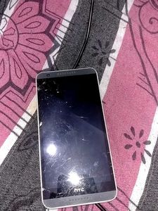 HTC Smartphones - For Parts or Repair