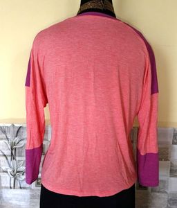 🎁Buy 2 Get 1 Free🎁Size S/M Pink &amp; Purple Top