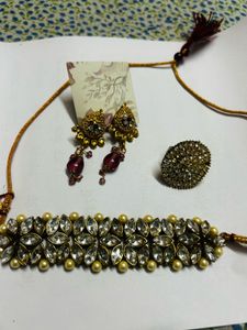 Jewelry Set: Necklace, Earrings & Ring