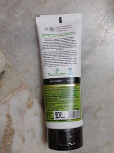Mamaearth Charcoal Face Wash