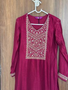Elegant Embroidered Kurta